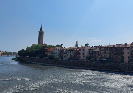 le long de l'Adige