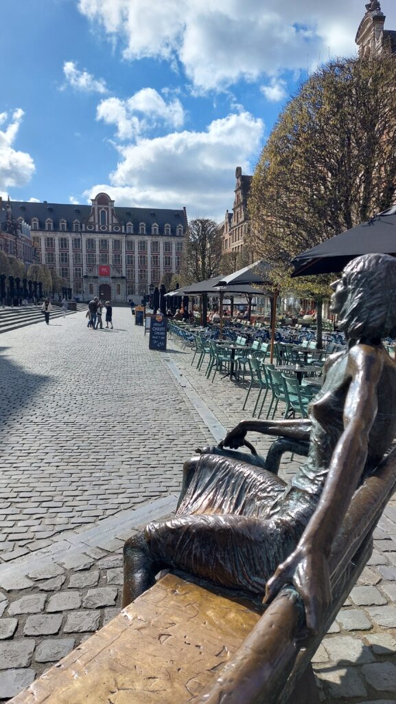 Oude Markt à Louvain